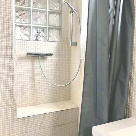 Grand Cosy Au Centre De * 파리